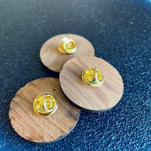 Load image into Gallery viewer, Notre Dame Stadium Bench Pin

